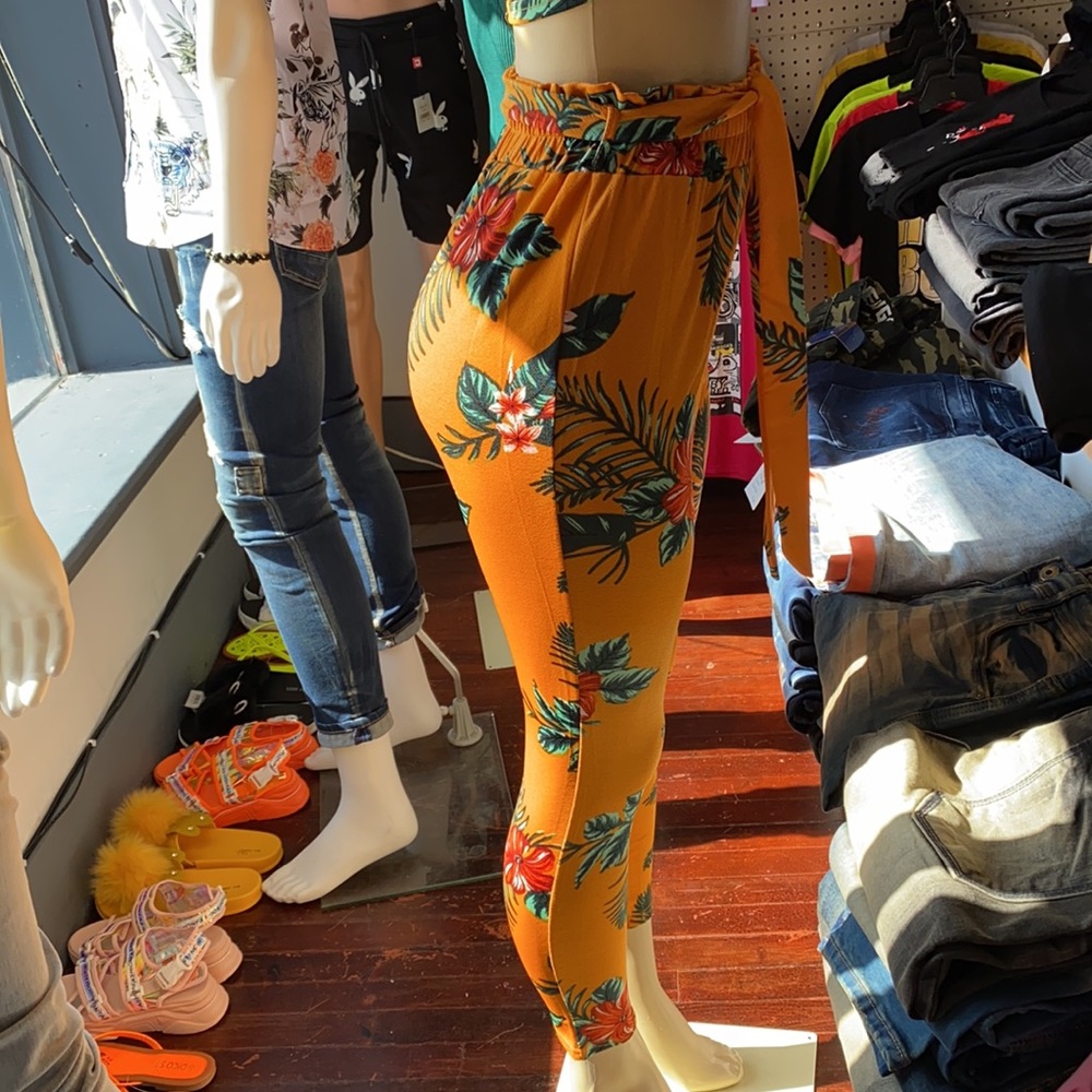 2pc jumpsuit - Picture 4 of 6